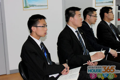 365新產(chǎn)品培訓(xùn)課程火爆開幕，首站走進(jìn)易居臣信引領(lǐng)房產(chǎn)經(jīng)紀(jì)新趨勢(shì)